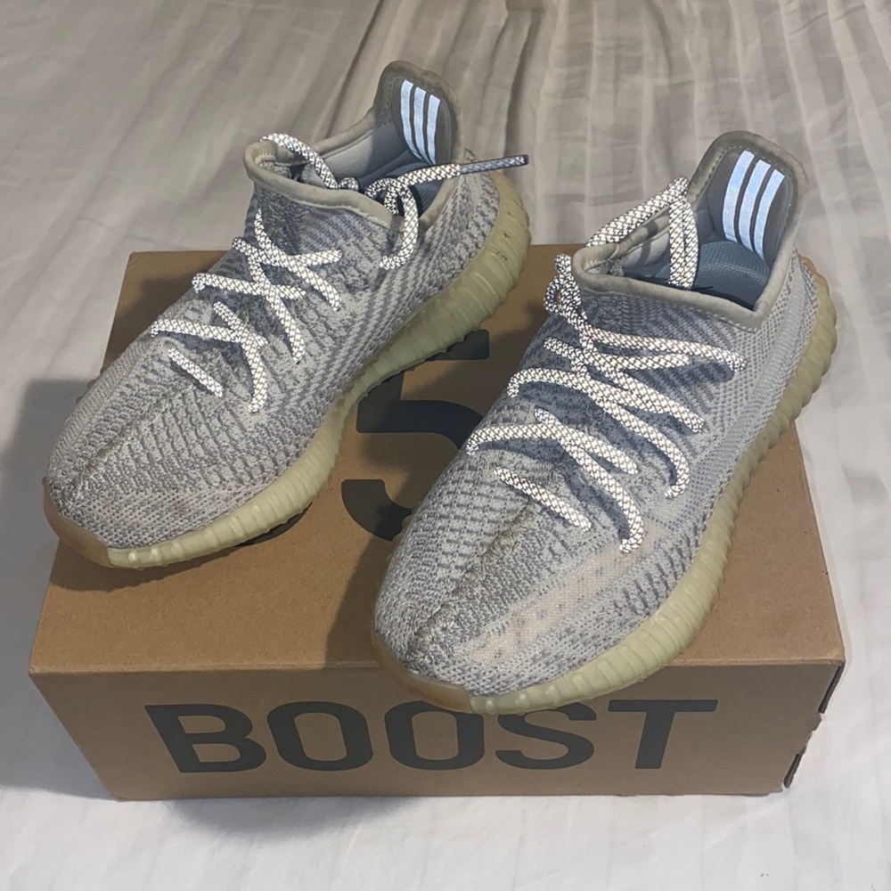 Yeezy boost 350 V2